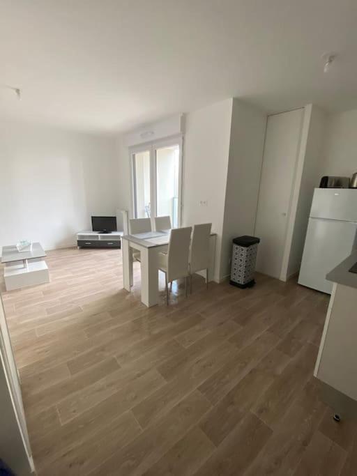 Appartement Aux Portes De Vannes Séné Εξωτερικό φωτογραφία